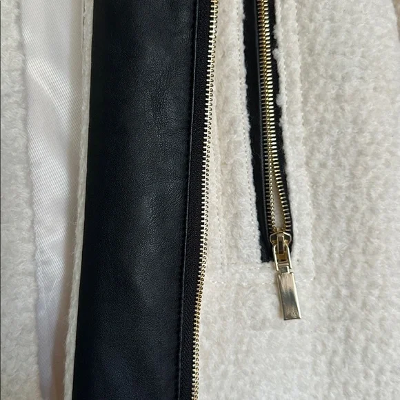 Vince Camuto Women's Ivory White and Black Faux Vegan Leather trim Hooded Coat - Picture 5 of 7